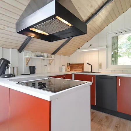 מלון 3 Bedroom In