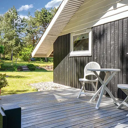 3 Bedroom In 4*